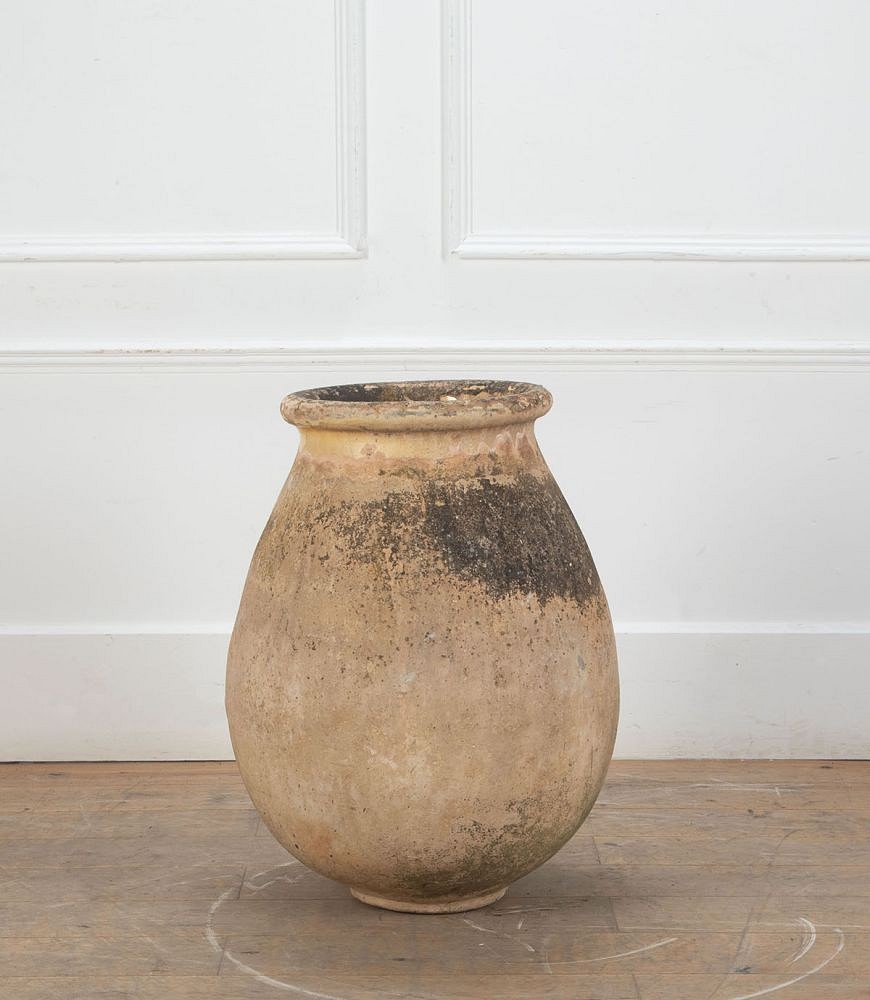 18th Century French Biot Pot GA8133020