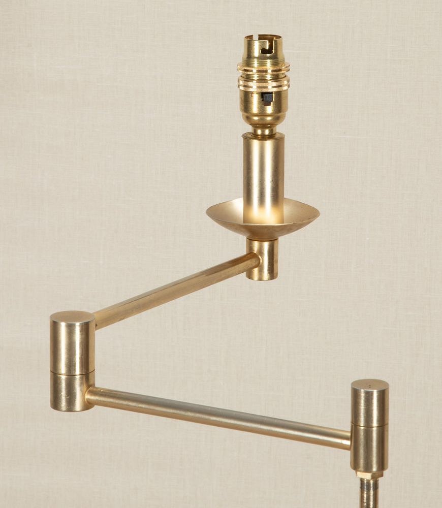 Mid-Century Italian Acrylic and Brass Floor Lamp LF1542092