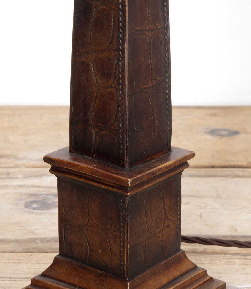 20th Century French Leather Table Lamp LT8142348