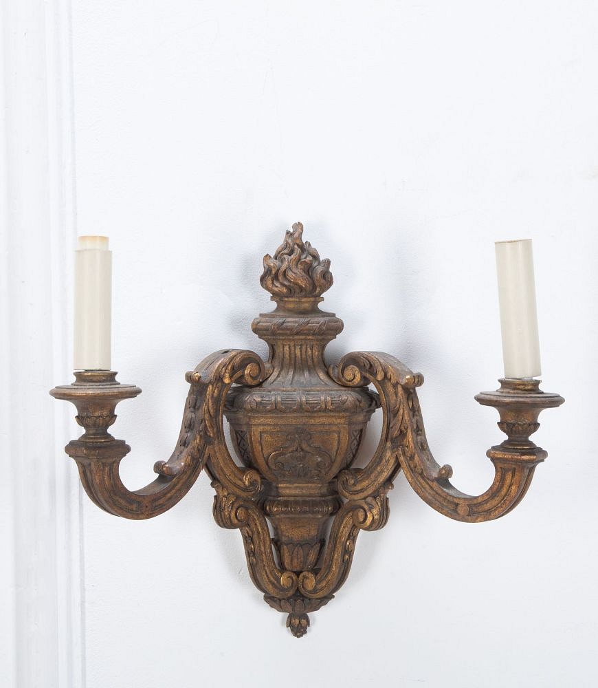 SALE: 19th Century Pair of Gilt Wood Wall Lights LW0334972
