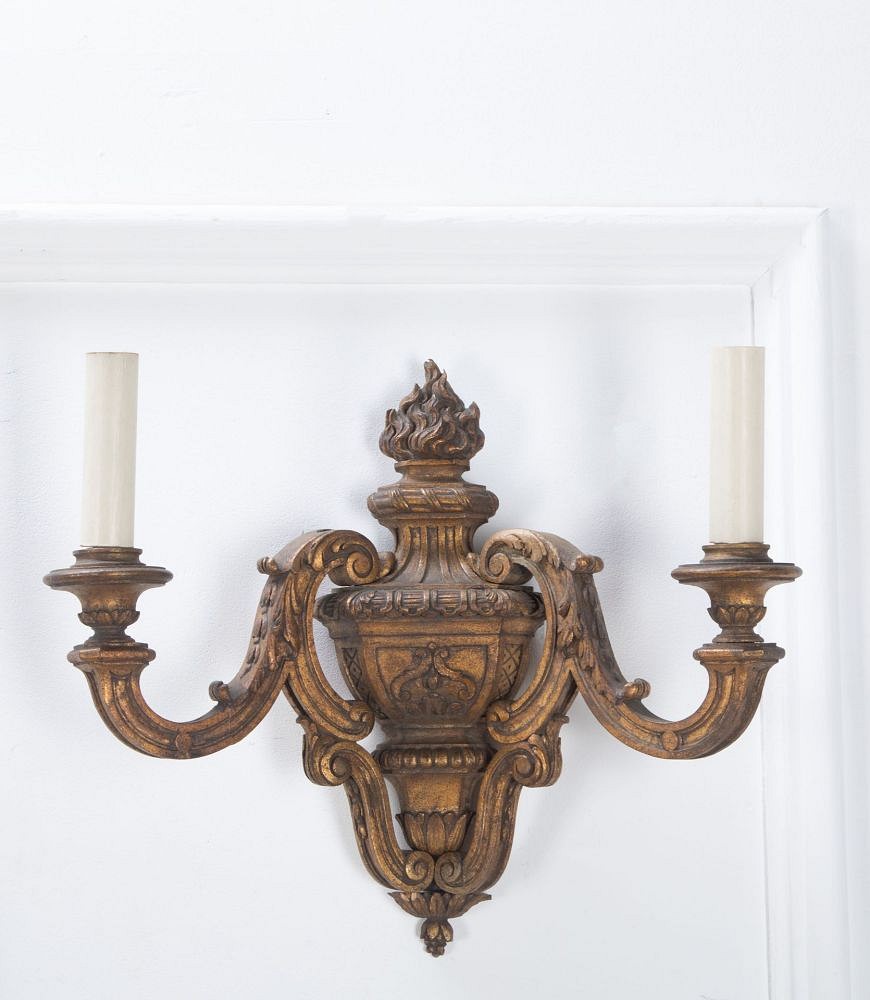 SALE: 19th Century Pair of Gilt Wood Wall Lights LW0334972