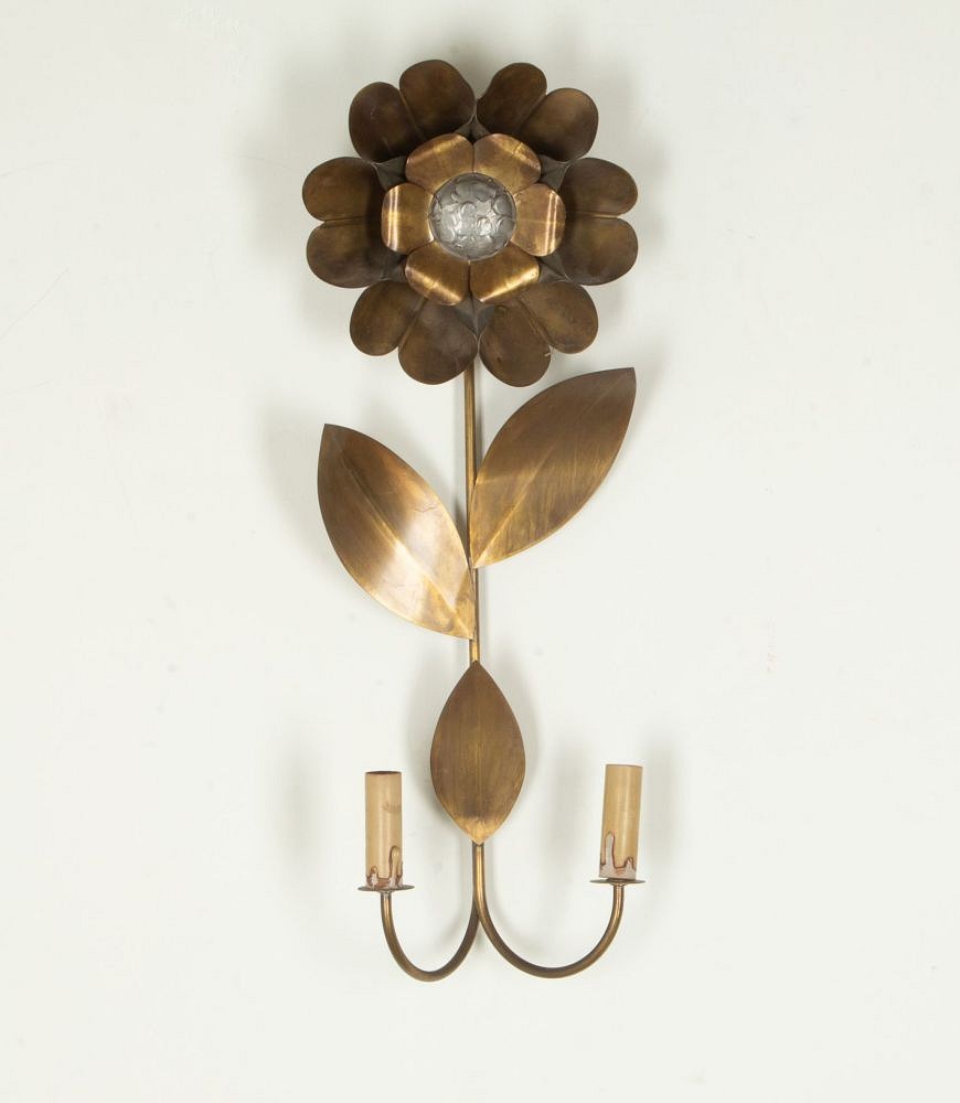 Mid-Century French Brass Flower Wall Light LW4842860