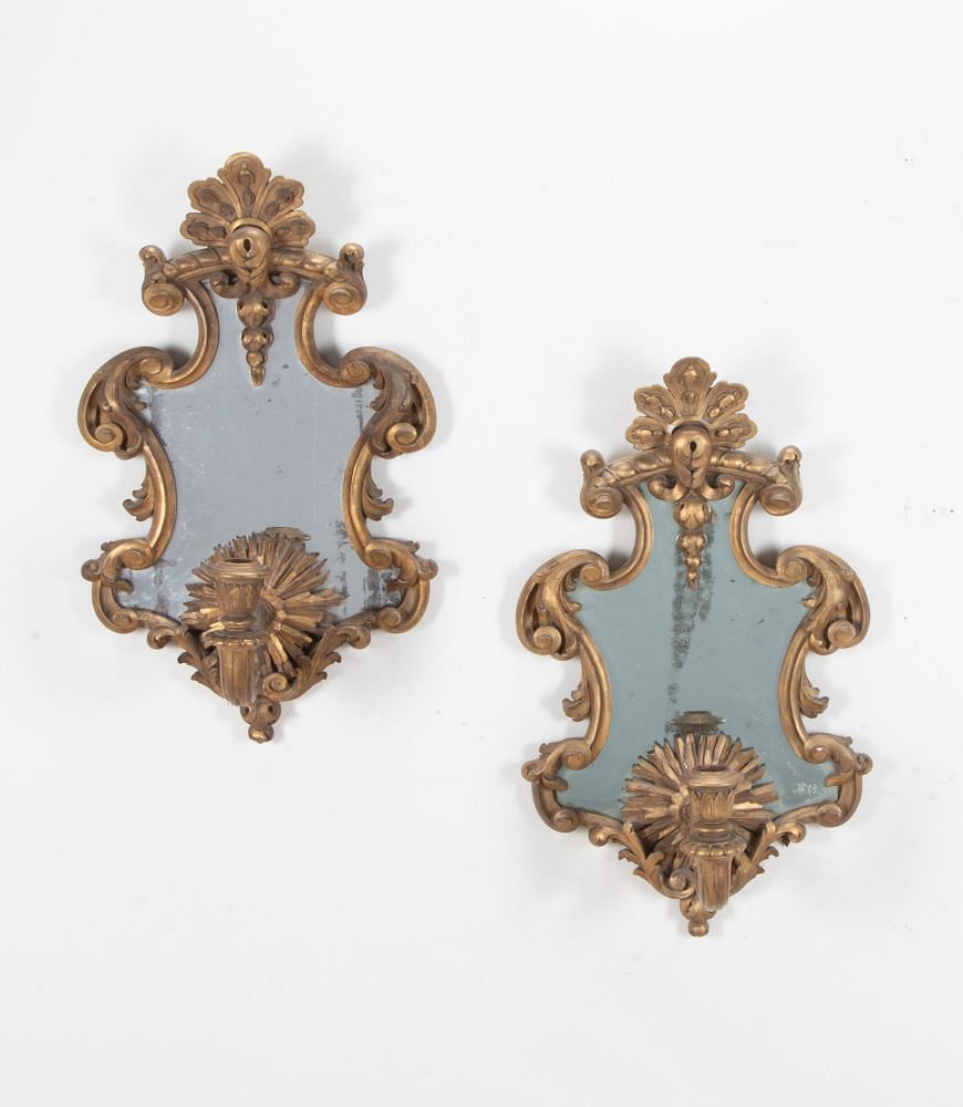 Pair of 18th Century Giltwood Girandole Mirror Wall Sconces MI2342189