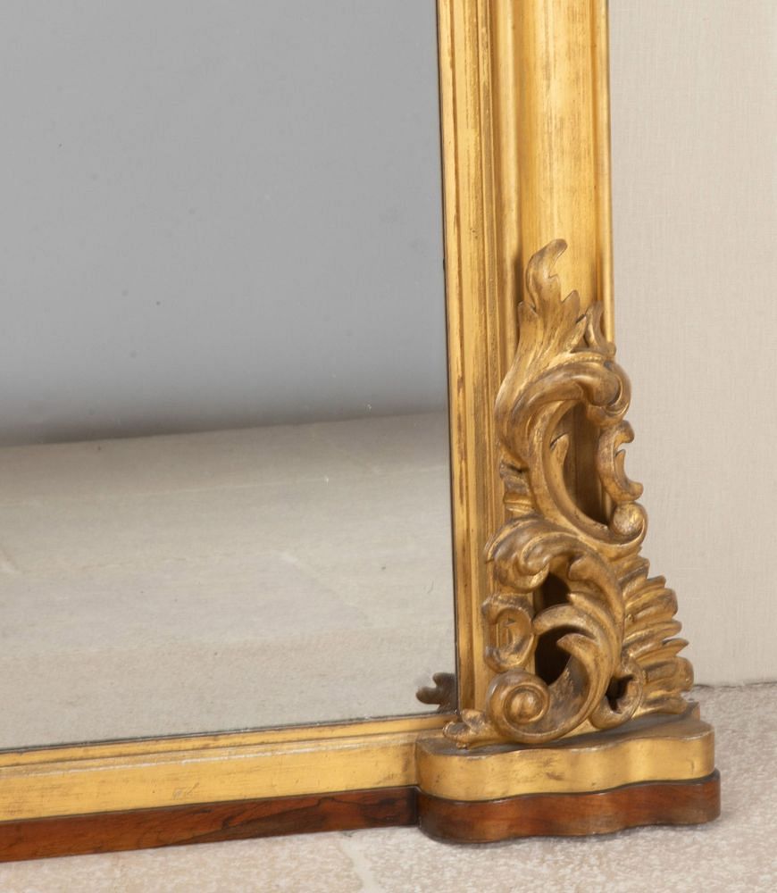 19th Century English Carved Giltwood Overmantle Mirror MI2543384