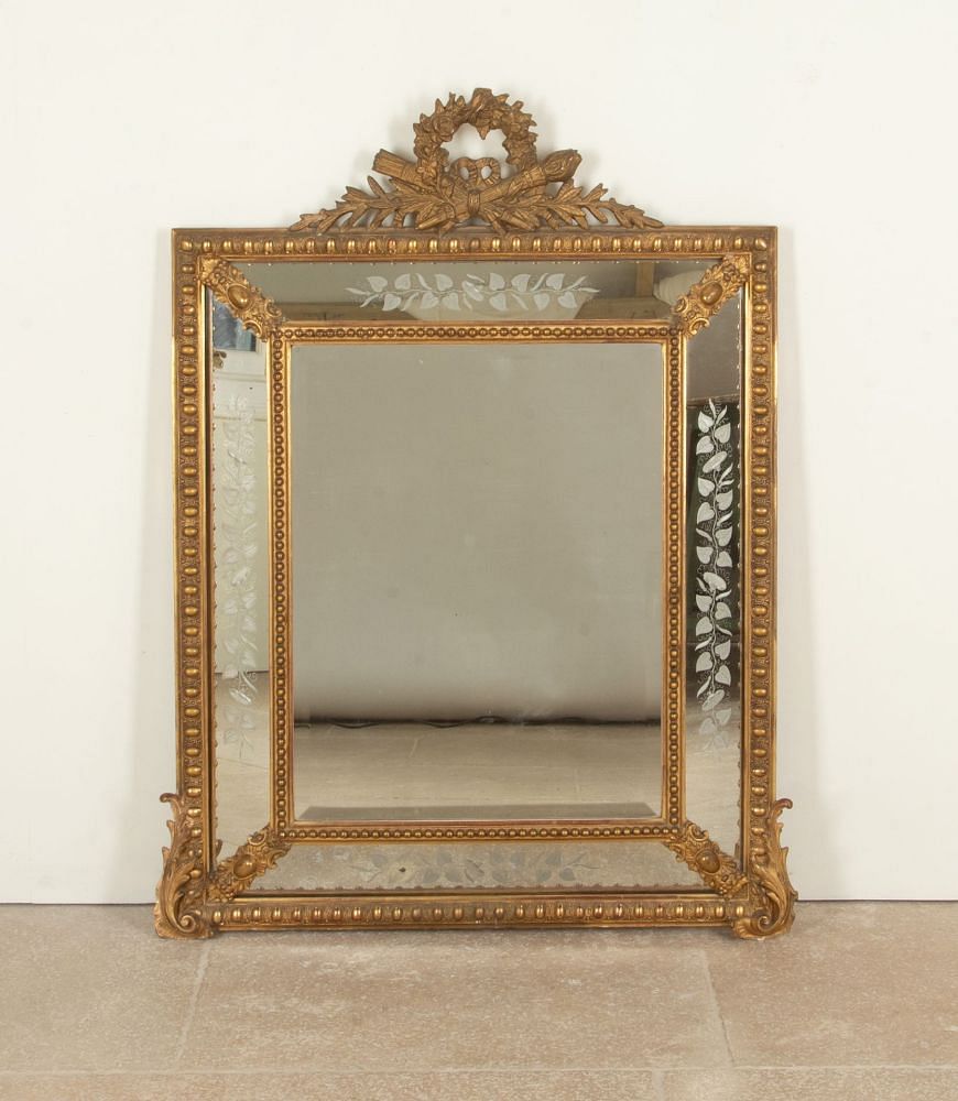19th Century French Gilt Cushion Mirror MI5242970
