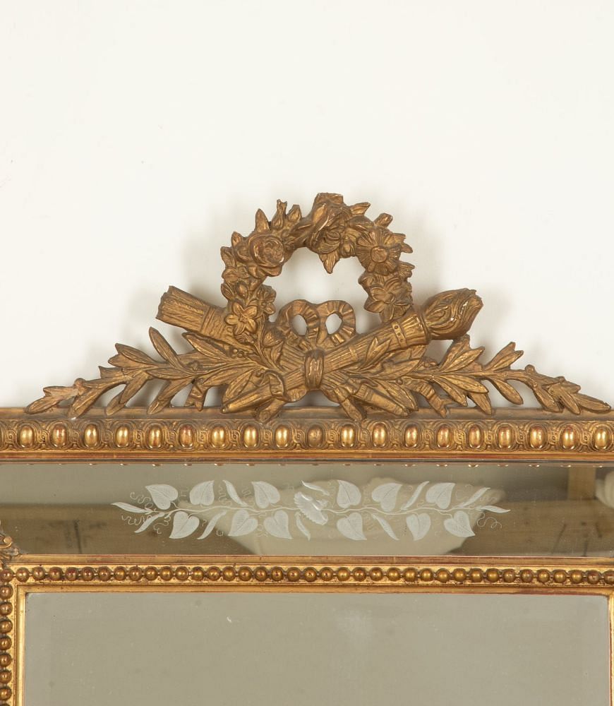 19th Century French Gilt Cushion Mirror MI5242970