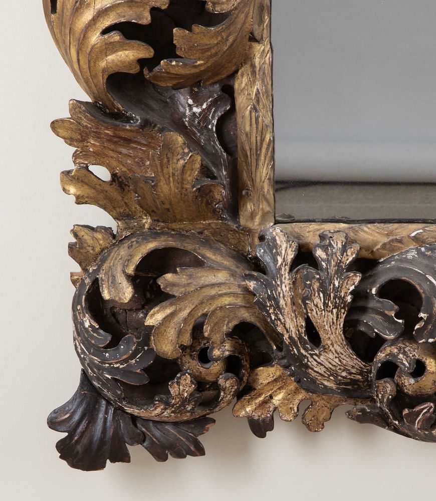 Late 17th Century Italian Baroque Carved Wood and Gilded Mirror MI6542549