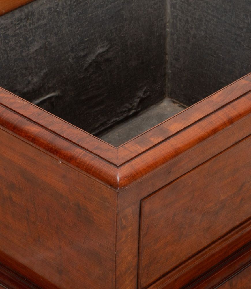 Regency Period Mahogany Cellarette OF5241926