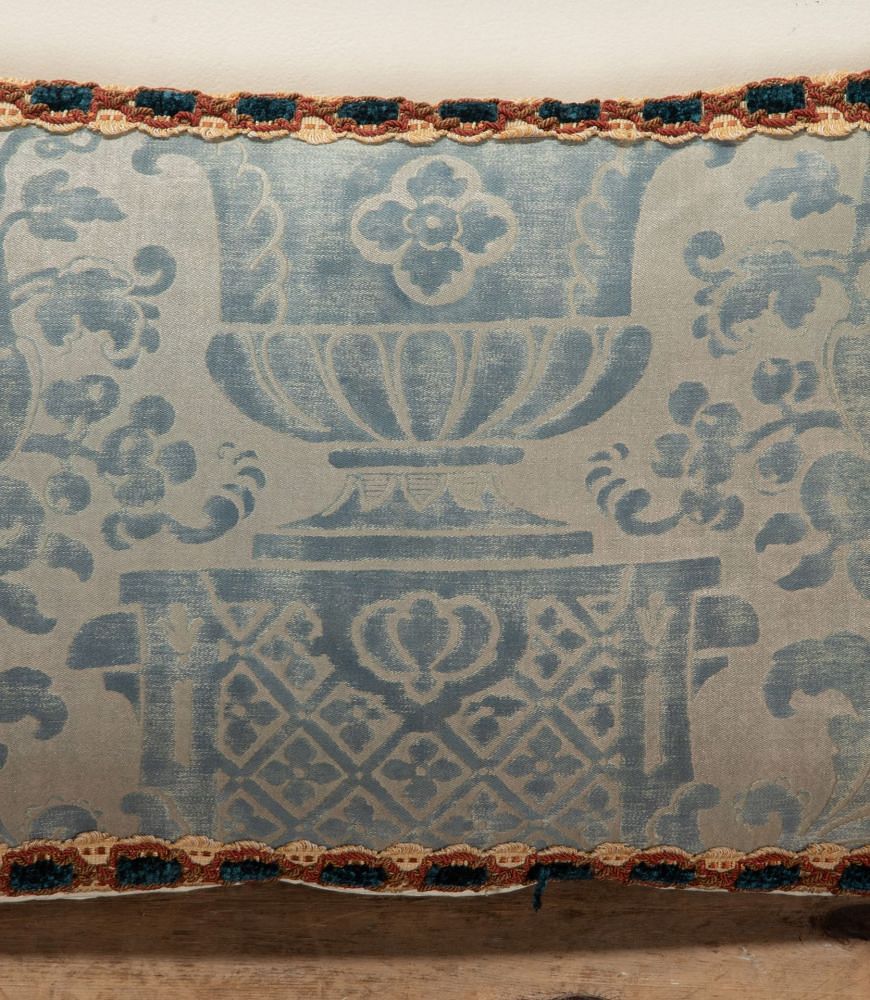 Large 20th Century Italian Fortuny Carnavalet Oblong Cushion RT1341882