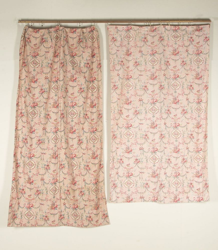 Large Set of 19th Century French Roses & Birds Linen Cotton Curtains RT4242532