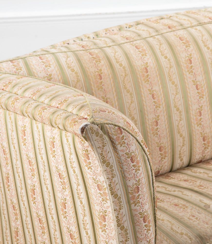 English 19th Century Howard and Sons Style Sofa SB2739329