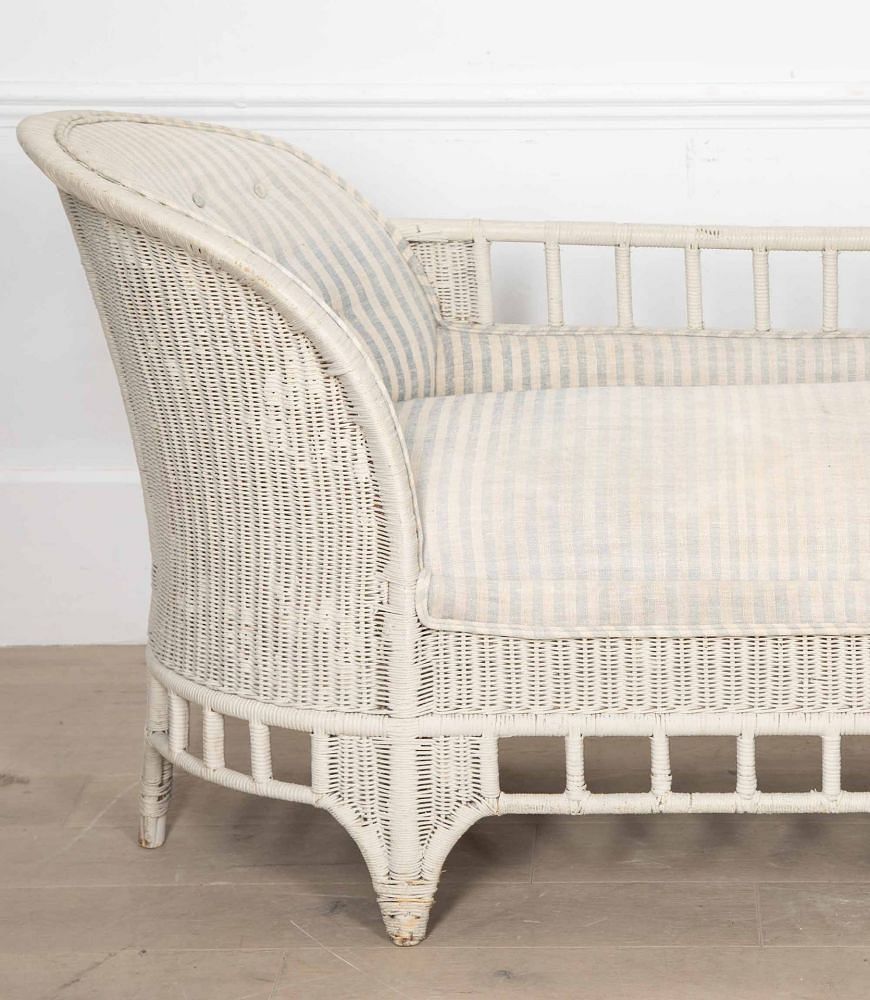 20th Century English Lloyd Loom Style Upholstered Daybed SB9236719