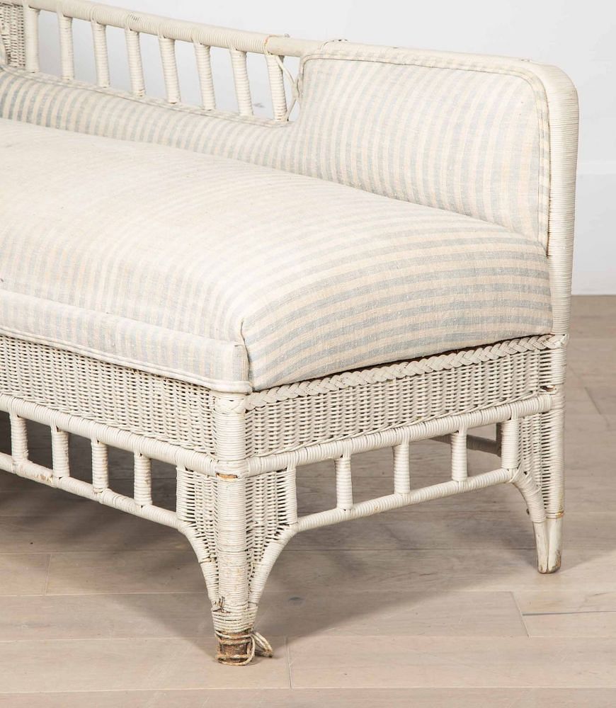 20th Century English Lloyd Loom Style Upholstered Daybed SB9236719