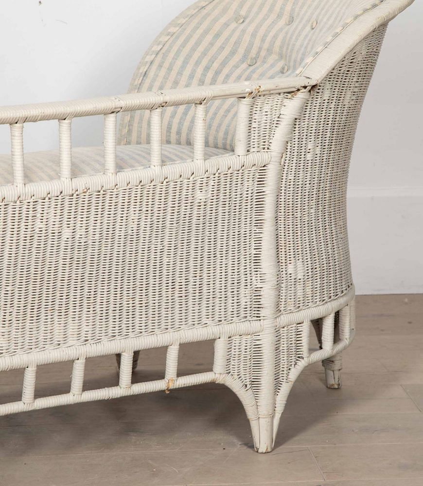 20th Century English Lloyd Loom Style Upholstered Daybed SB9236719