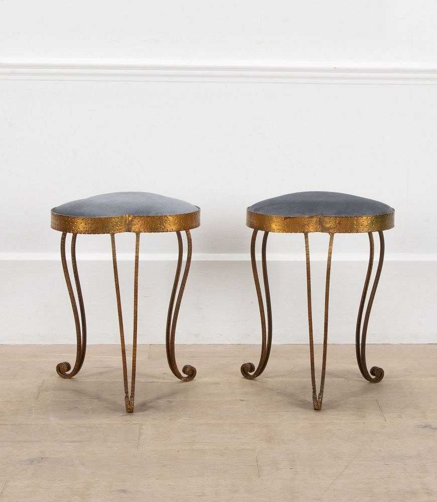 Pair of 20th Century Italian Gilded Iron Stools ST3039770