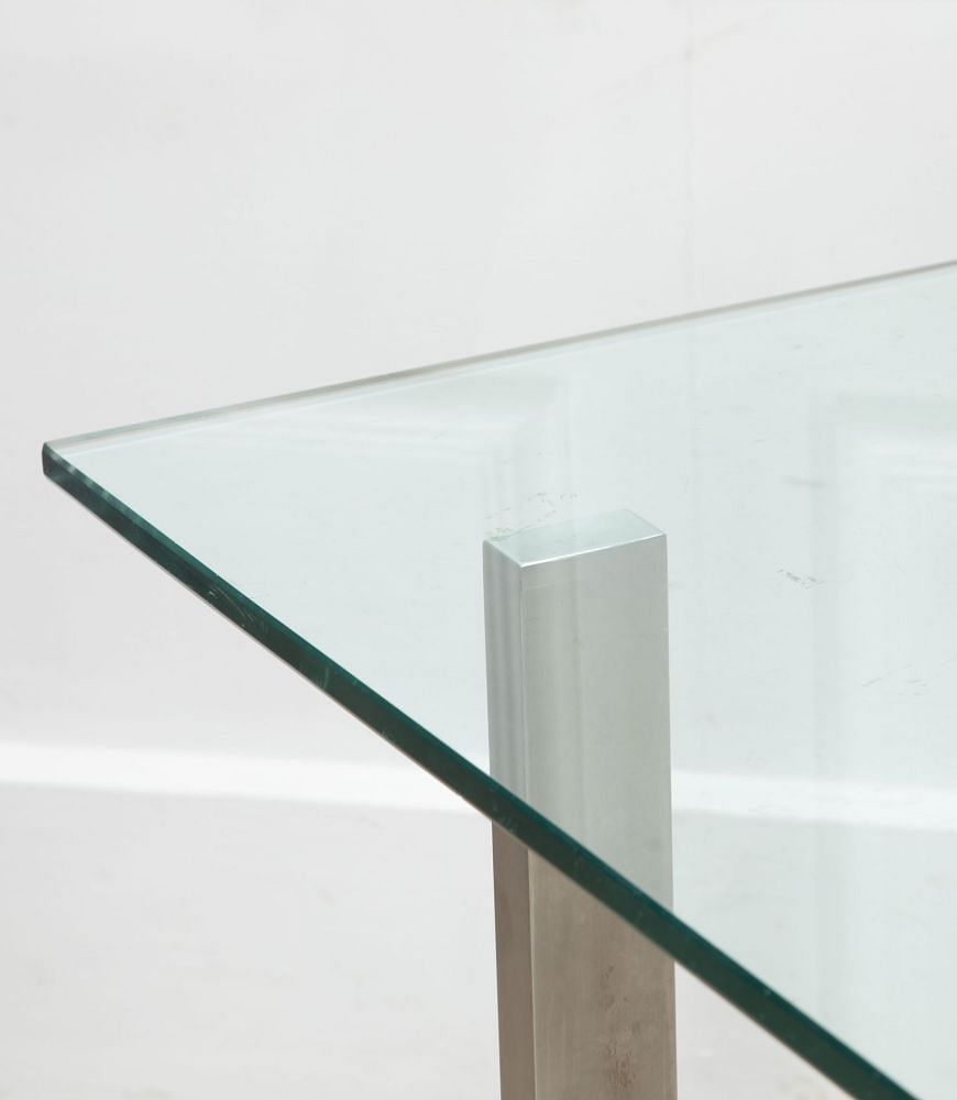 20th Century Stainless Steel Modernist Table TA2935565