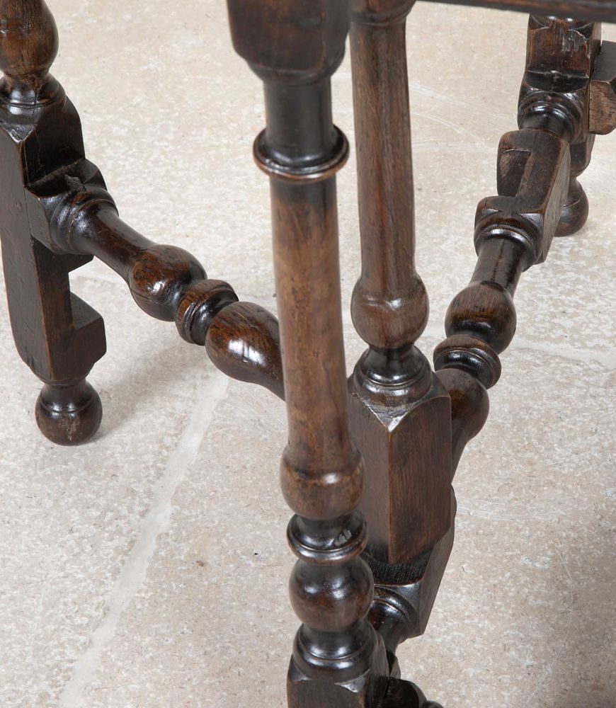 18th Century English Provincial Oak Gate Leg Table TA4343191