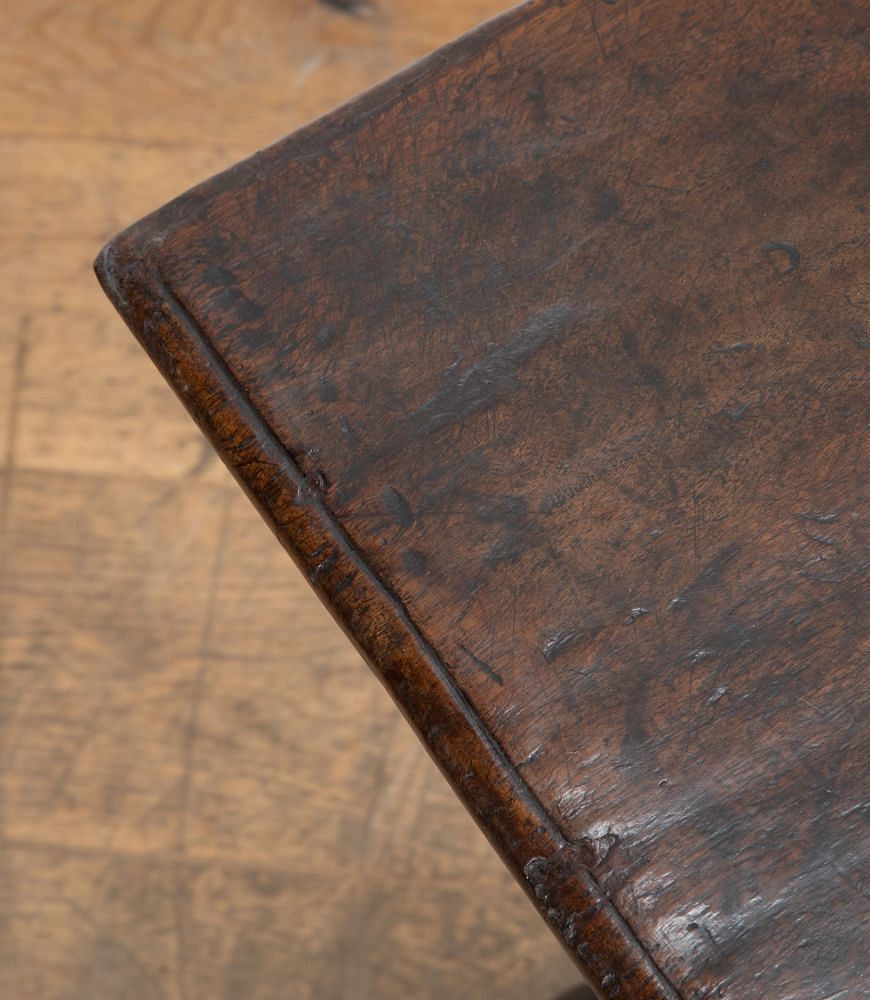 Small Spanish 18th Century Table TC8138270