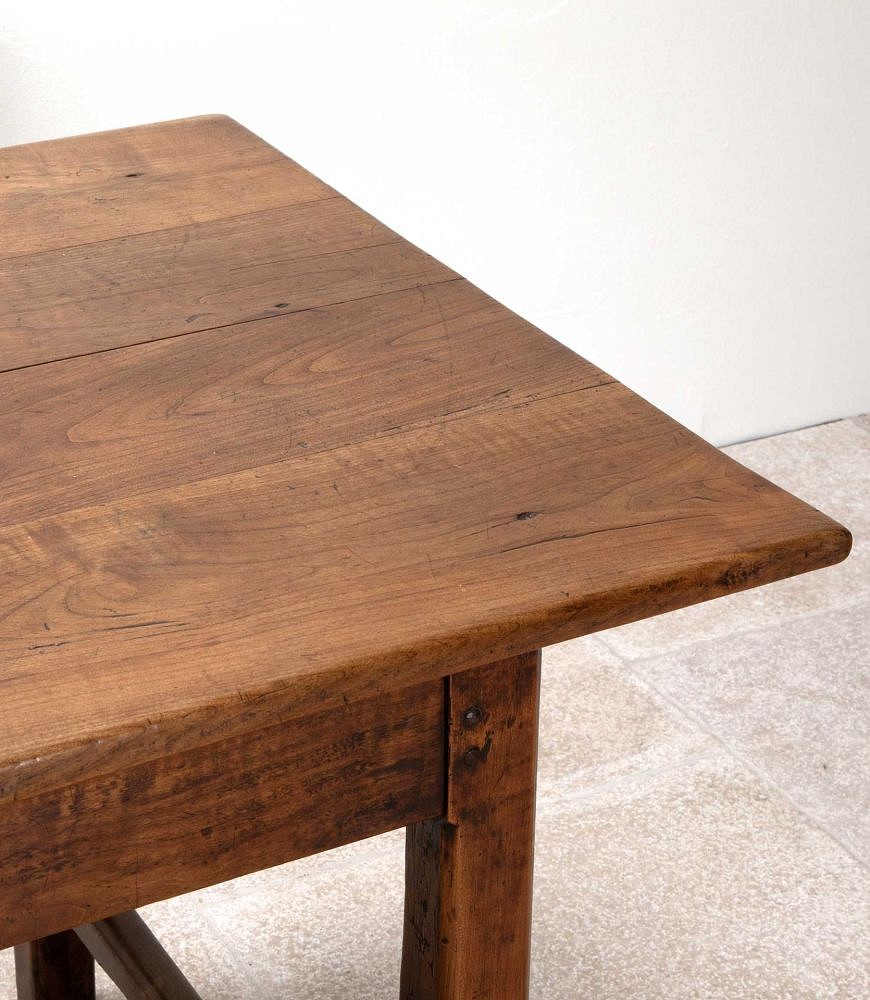 19th Century English Cherry Wood Farmhouse Table TD8541844