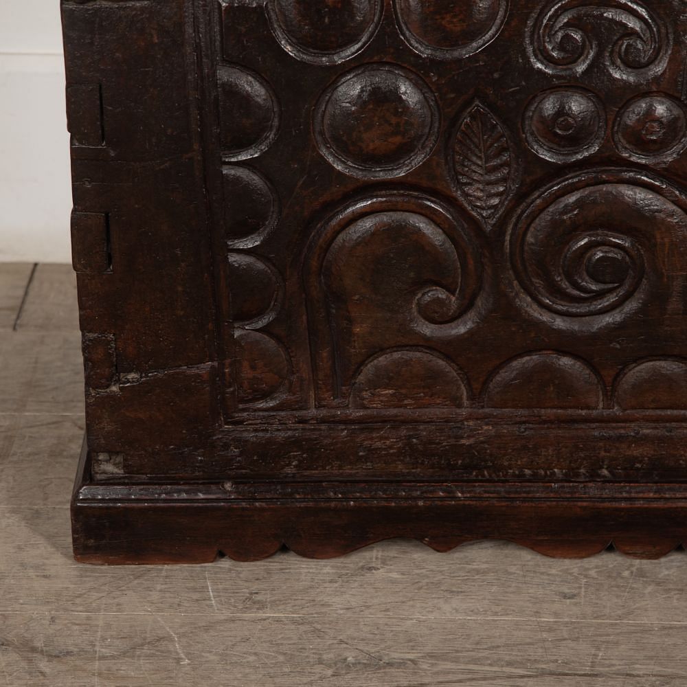18th Century English Oak Coffer CB5228097
