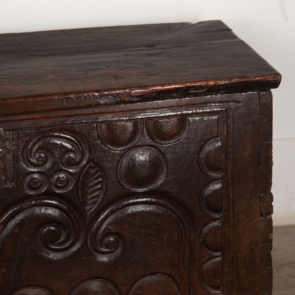 18th Century English Oak Coffer CB5228097