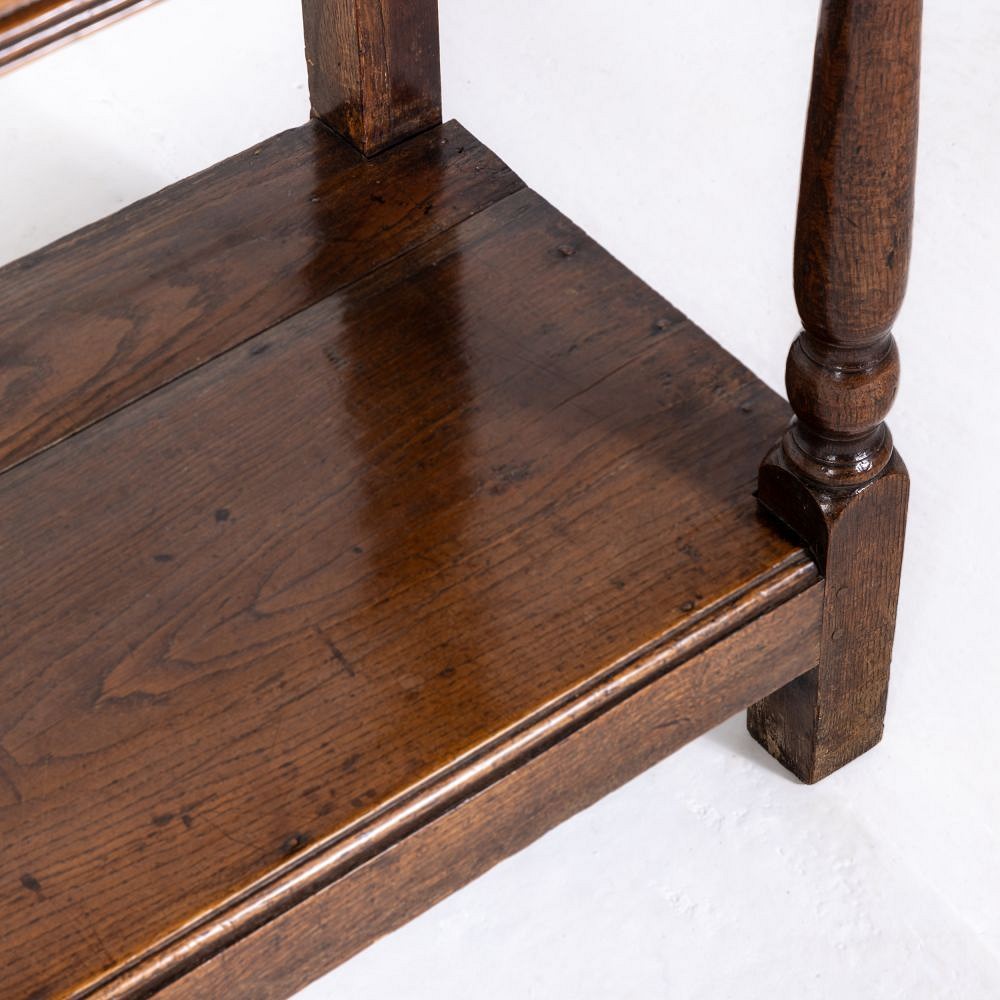 18th Century English Oak Dresser Base BU0629761