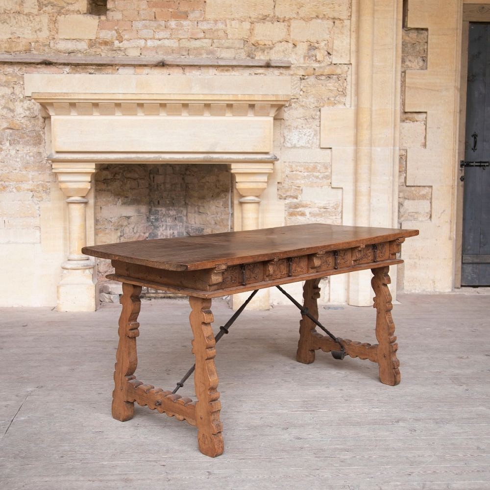 18th Century Walnut Spanish Table TC2860824