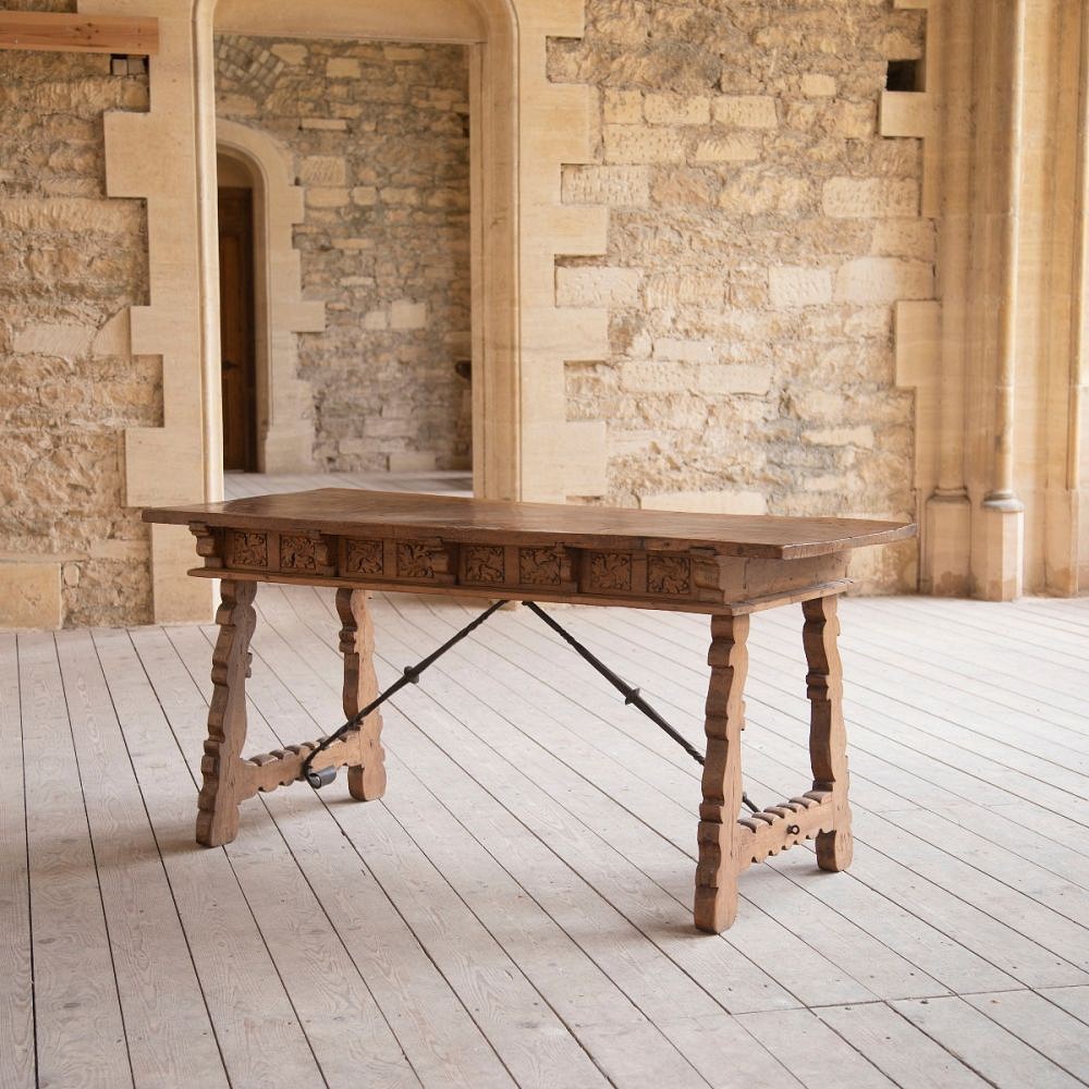 18th Century Walnut Spanish Table TC2860824