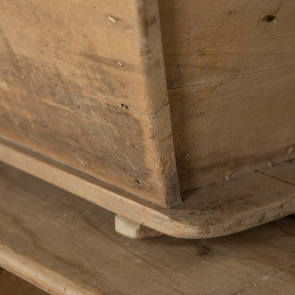 19th Century Pine Dough Bin DA9012252
