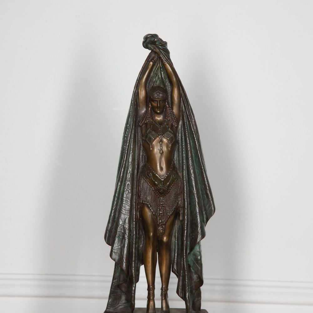 20th Century Art Deco Bronze of a Female DA8432064