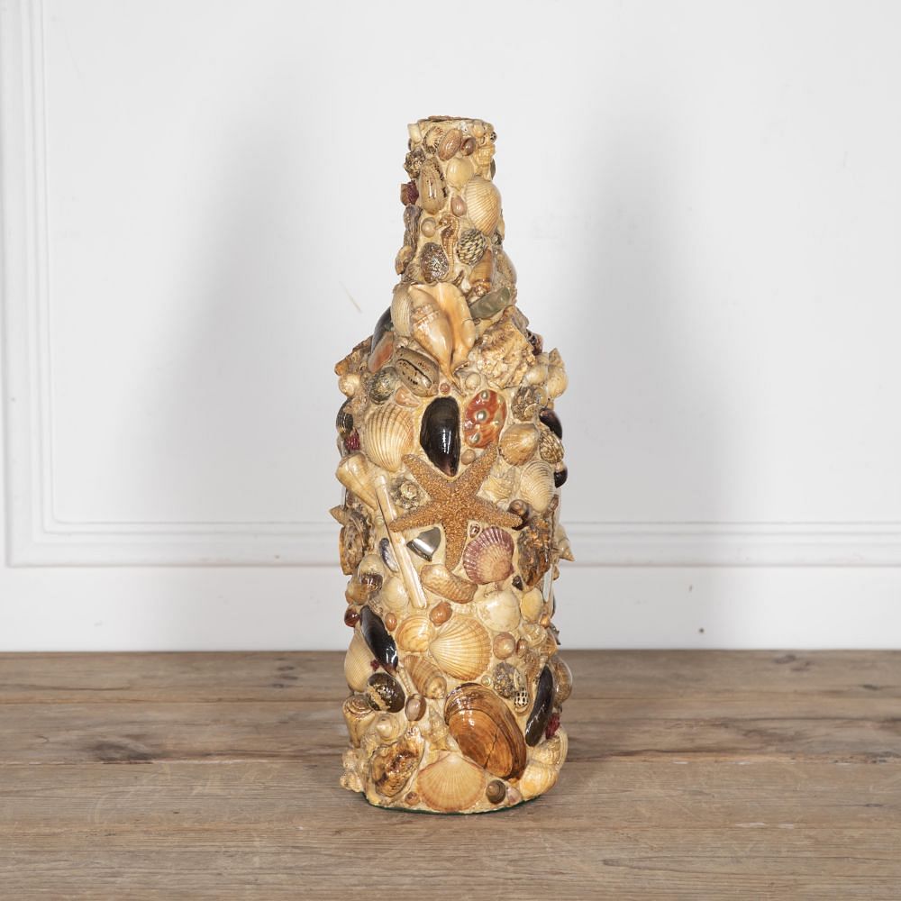 20th Century Shell Vase DA2830147