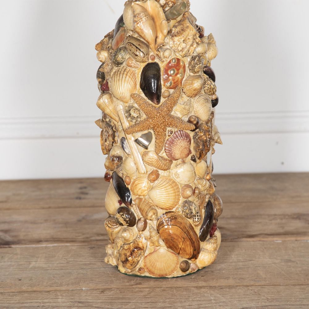20th Century Shell Vase DA2830147