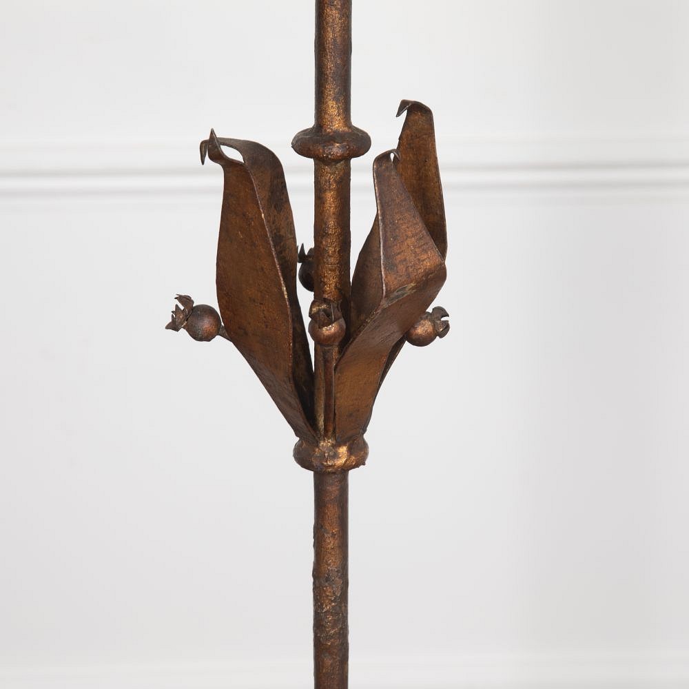 20th Century Spanish Gilt Iron Floor Lamp LF1528739