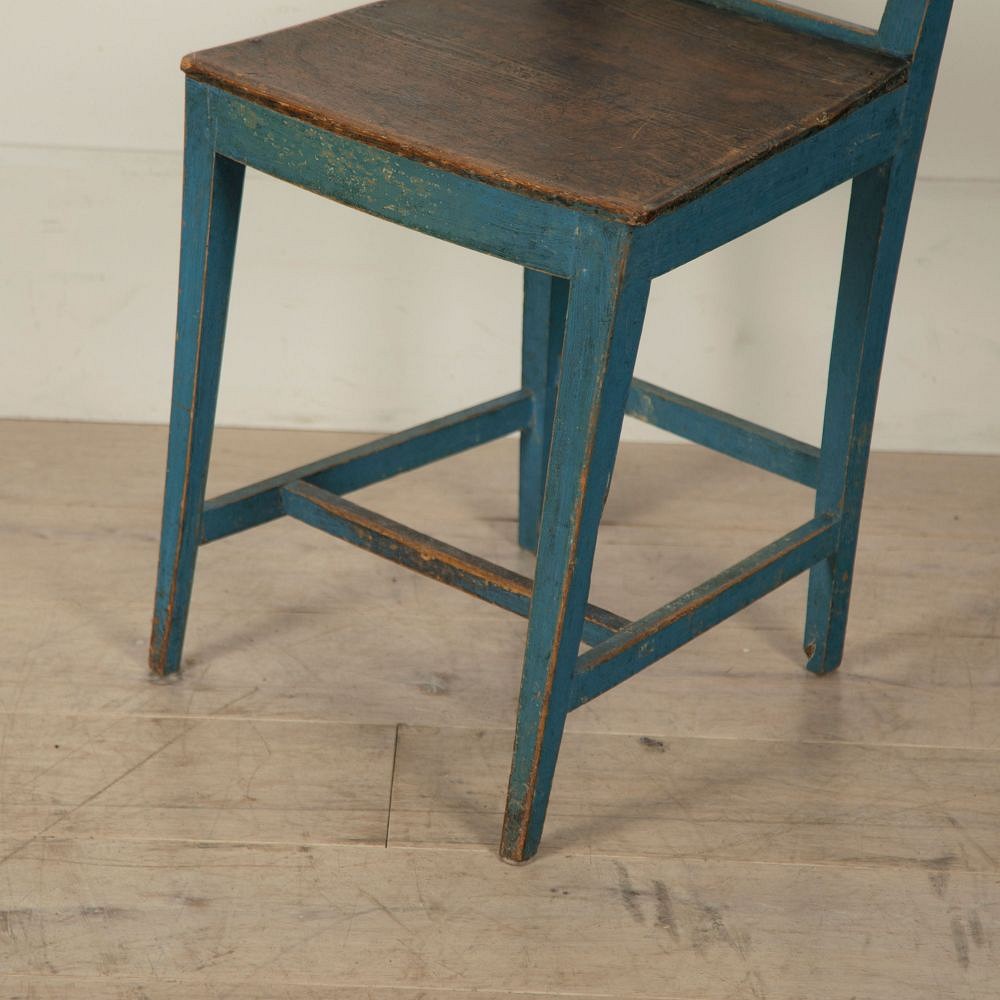 Swedish Country Chair CD0261601
