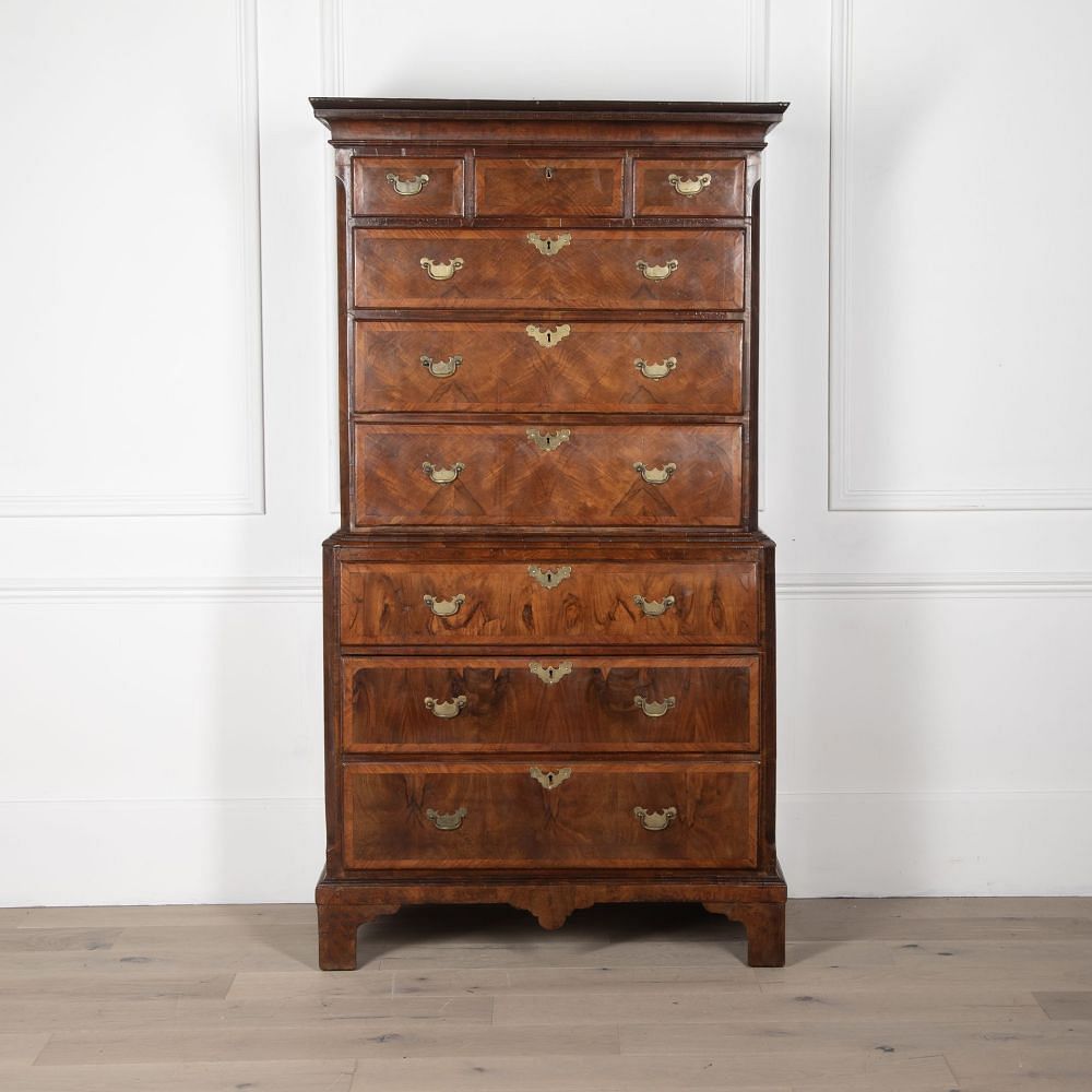 18th Century Walnut Chest on Chest CC8431538