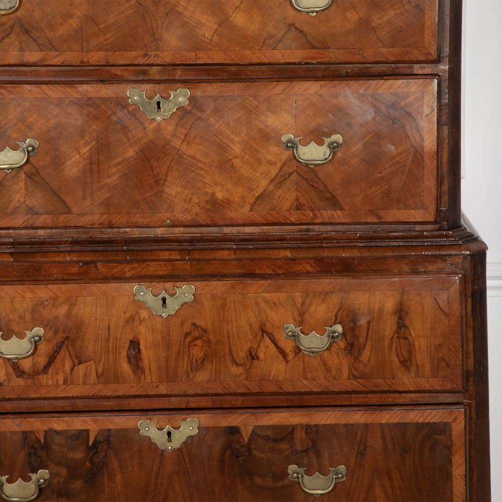 18th Century Walnut Chest on Chest CC8431538