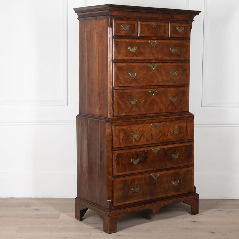 18th Century Walnut Chest on Chest CC8431538
