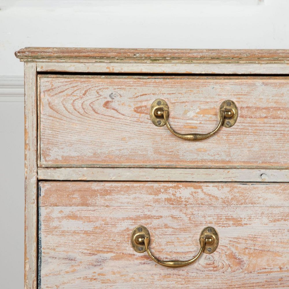 Mid 19th Century Chest of Drawers CC9033944