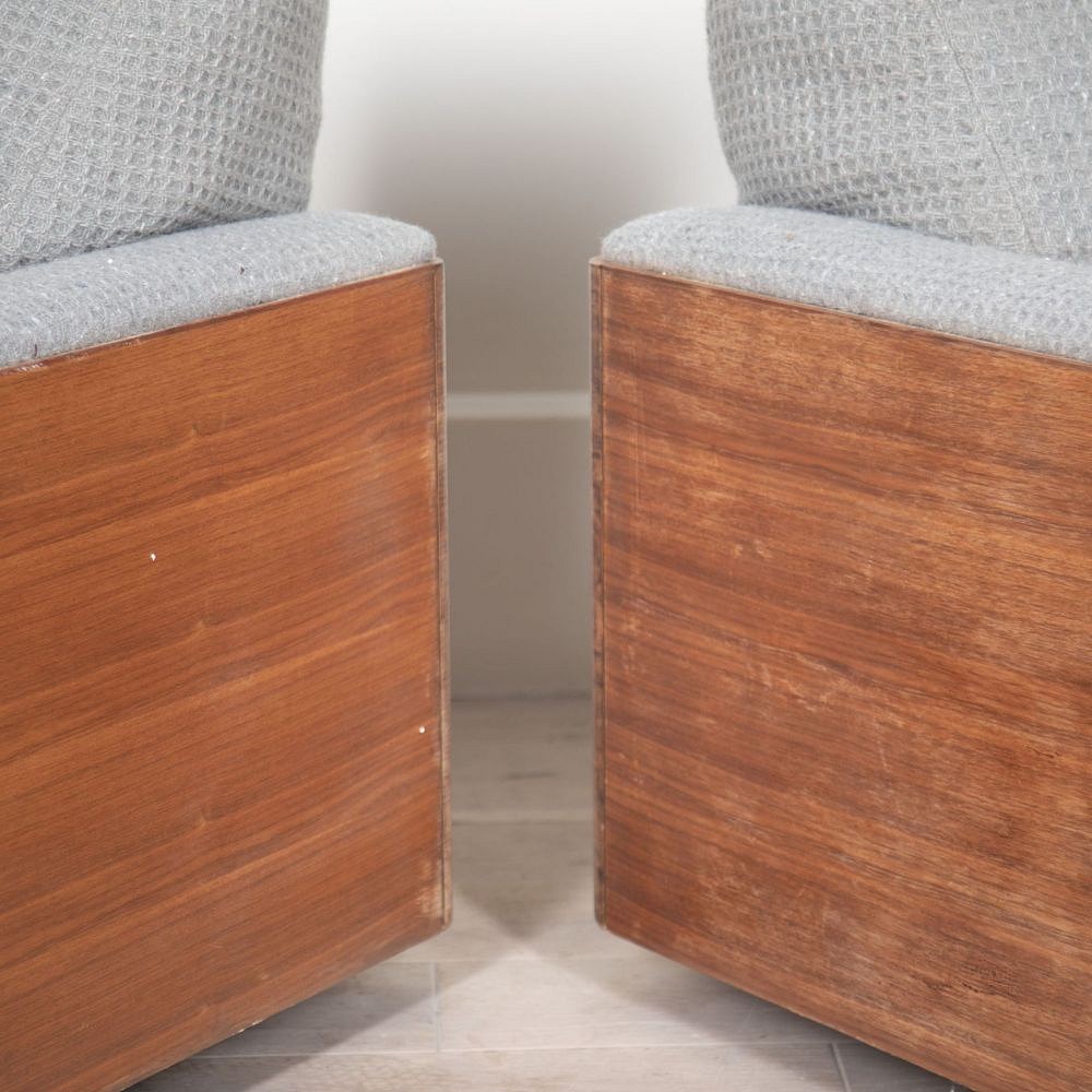 Pair of Mid 20th Century Armchairs CH6533017