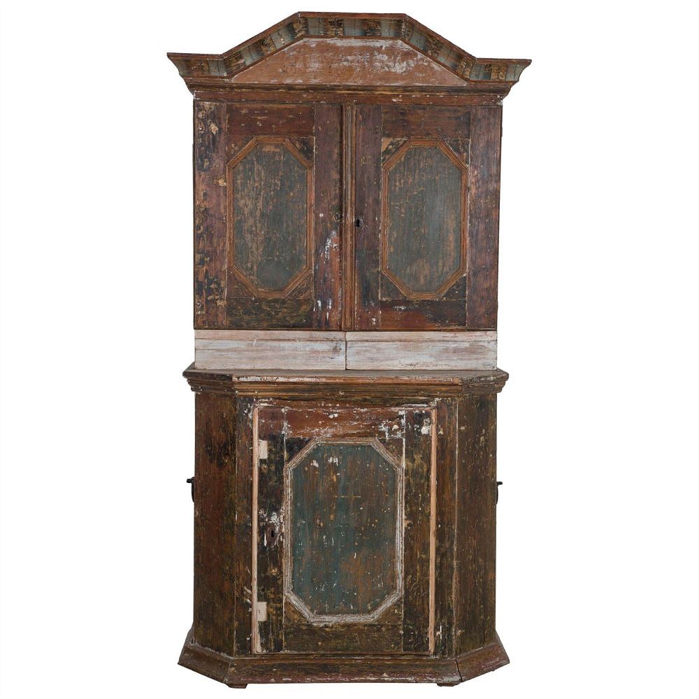 19th Century Swedish Cupboard CU113608