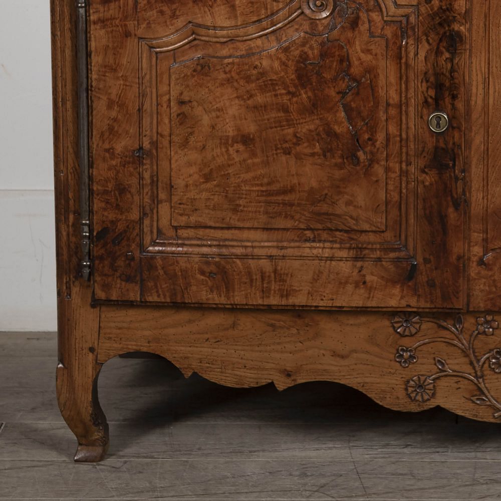 19th Century Buffet Deux Corps CU5225369