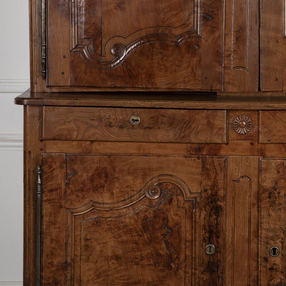 19th Century Buffet Deux Corps CU5225369