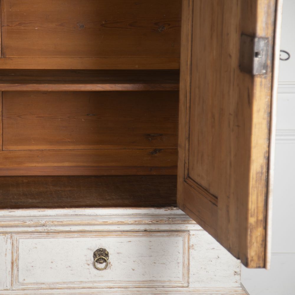 Large 18th Century Swedish Baroque Cabinet CU6023930