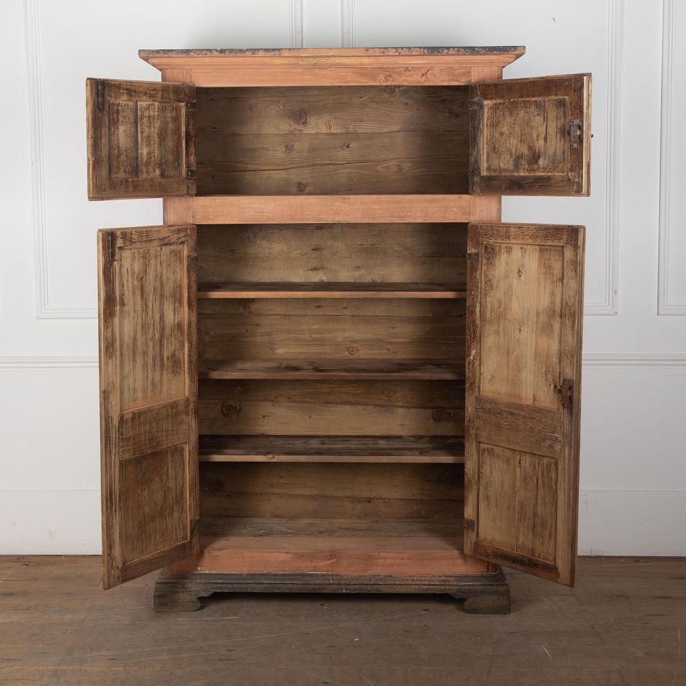 19th Century Italian Cupboard in Original Ochre Paint CU7531175
