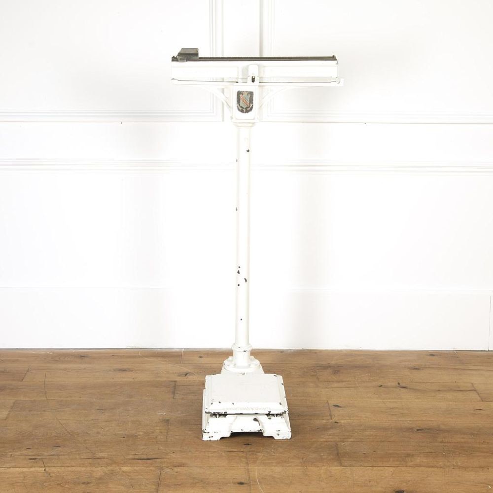 SALE: Set of 20th Century Weighing Scales DA0316824