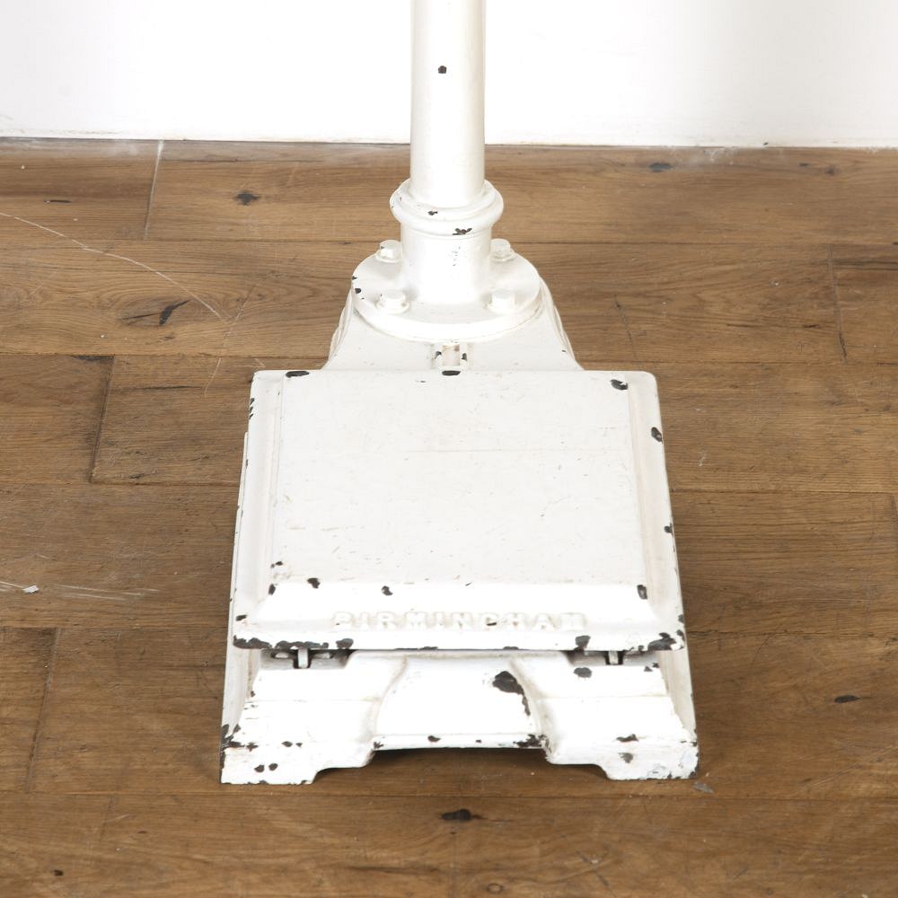 SALE: Set of 20th Century Weighing Scales DA0316824