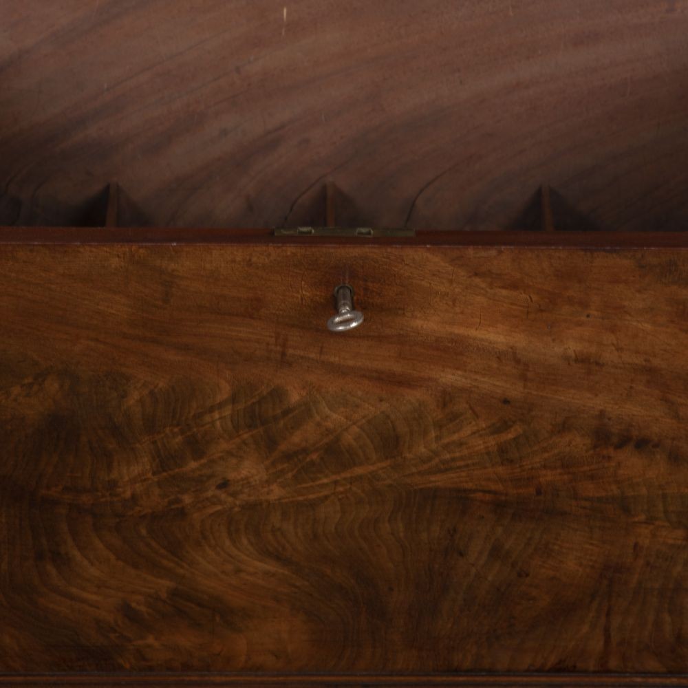 SALE: Regency Mahogany Wine Cooler DA0323752