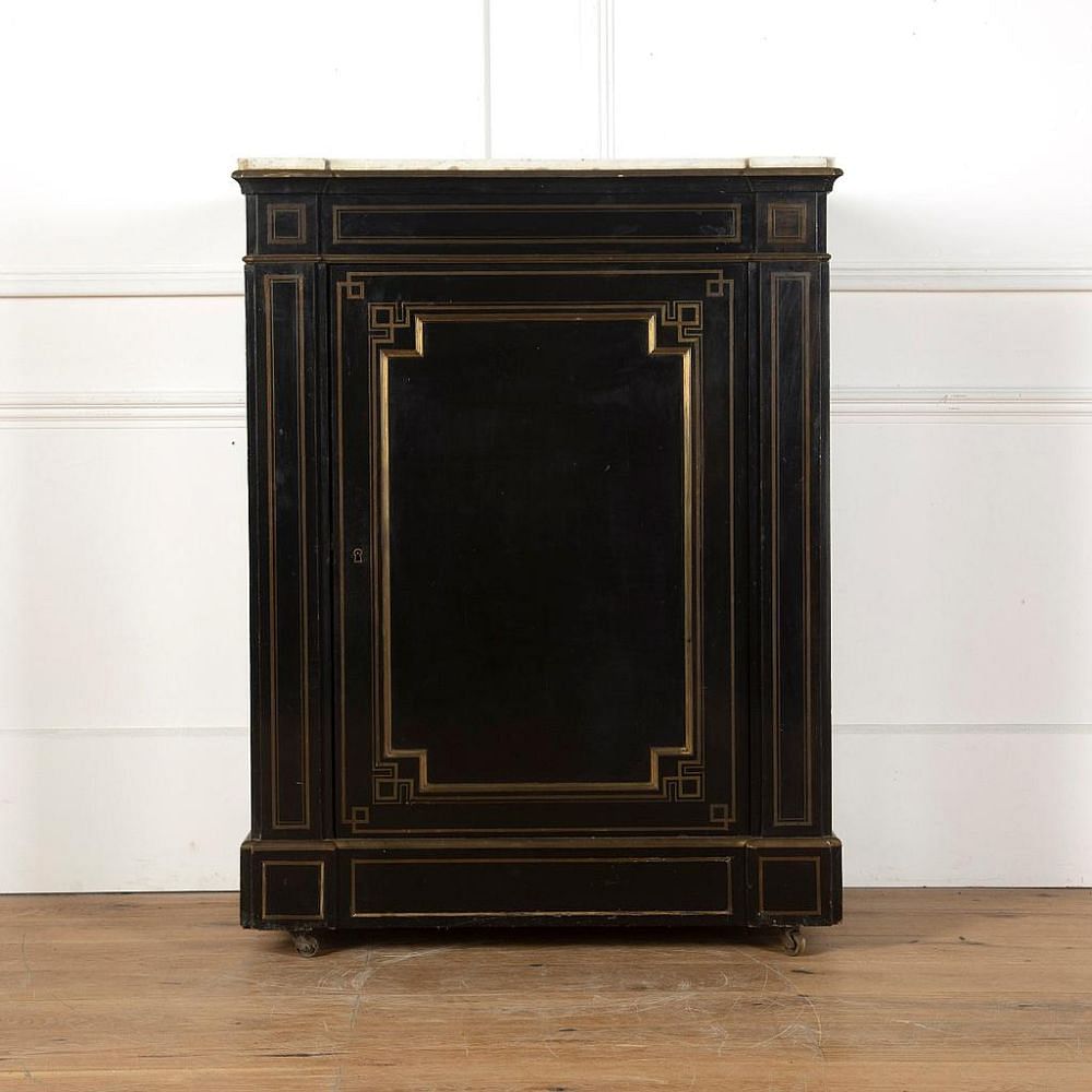 Ebonised Pedestal Cabinet DA3611012