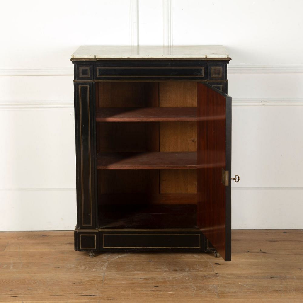 Ebonised Pedestal Cabinet DA3611012