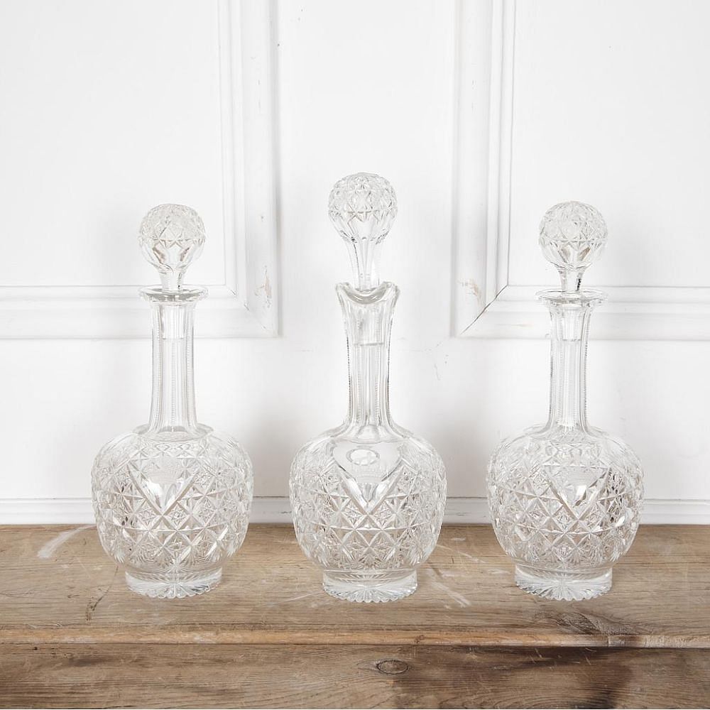 20th Century Crown Etched Crystal Decanter Trio DA5828041